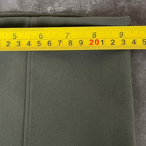 Lululelomen Size 12 NWT Straight Leg Sweats Green Women - Picture 6 of 6